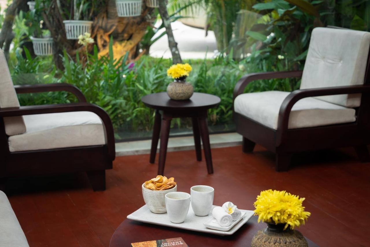 Eightfold Urban Resort Siem Reap Luaran gambar A room at the hotel