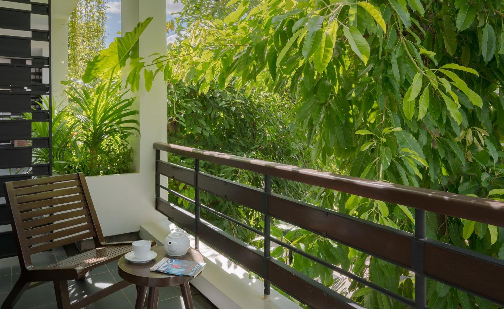 Eightfold Urban Resort Siem Reap Bilik gambar A balcony